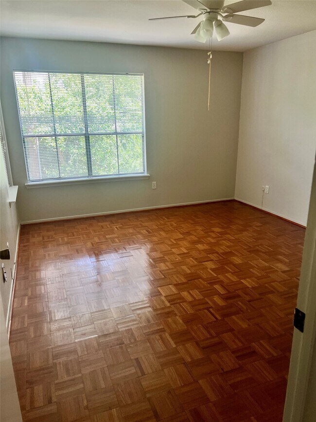 Foto del edificio - 5001 Lamonte Ln