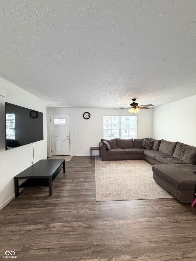 Building Photo - 343 Traditions Pass