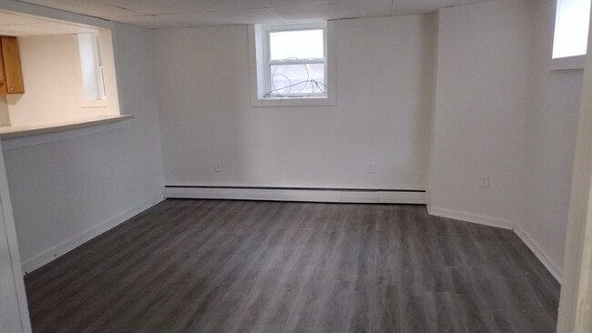 Building Photo - 177 2nd St