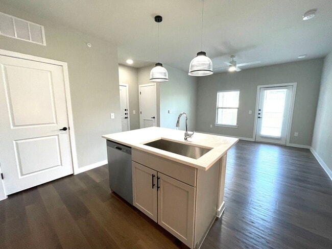 Foto del edificio - 6901 Co Rd 110