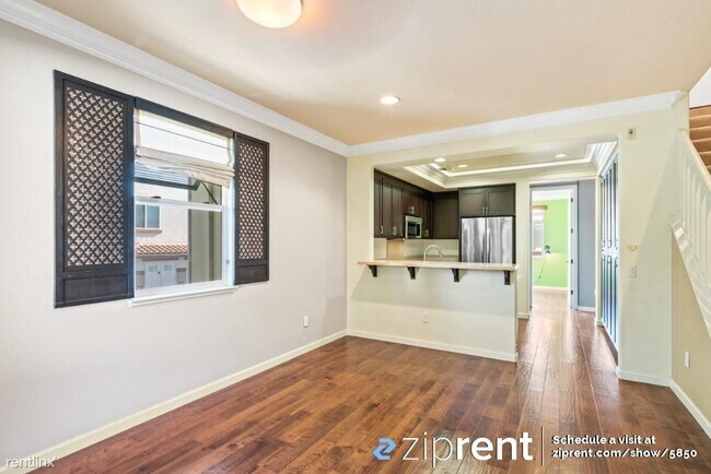 Foto del edificio - 3 br, 3 bath Townhome - 1351 McKinley Cour...