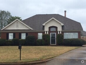 Building Photo - 107 Glen Meadow Ct