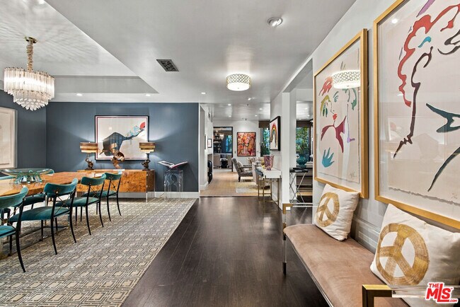 Foto del edificio - 2132 Century Park Ln