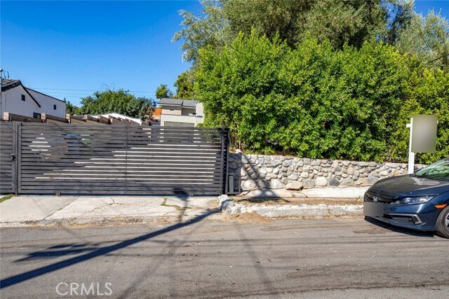 Building Photo - 10621 Vanora Dr