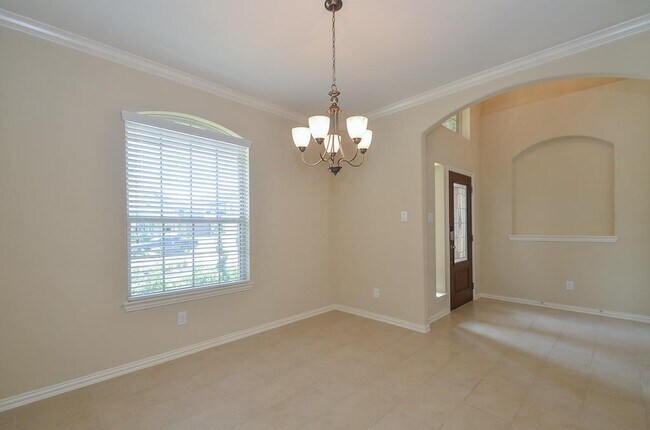 Foto del edificio - 3502 Fern Creek Ct