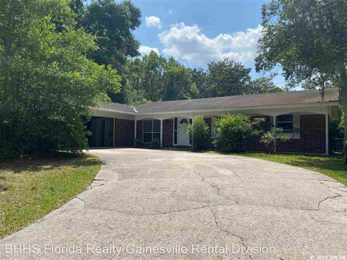 Primary Photo - 3 br, 2 bath House - 602 NW 34th Street