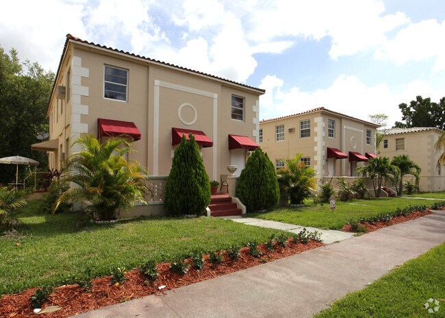 Building Photo - 19 Sidonia Ave