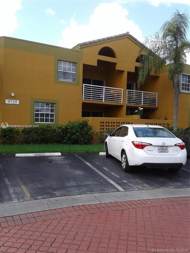 9725 Fontainebleau Blvd Unit A104, Miami, FL 33172 Condo for Rent in Miami, FL