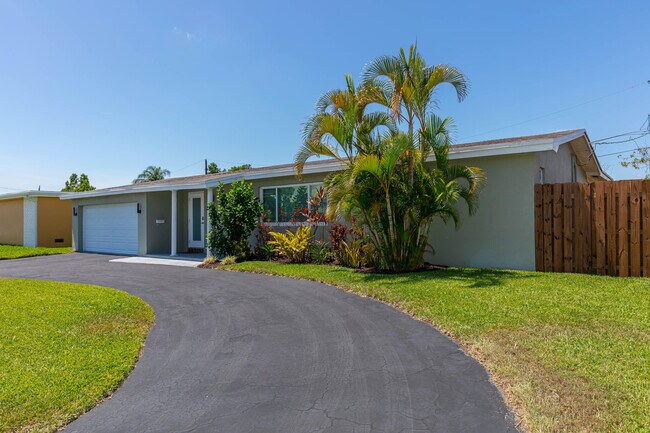 Foto del edificio - 8421 NW 24th St