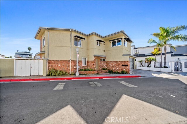Building Photo - 3711 Channel Pl