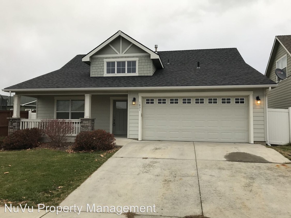 Foto principal - 1831 Yaquina Dr