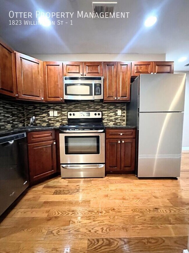 Foto del edificio - 1823 Willington St