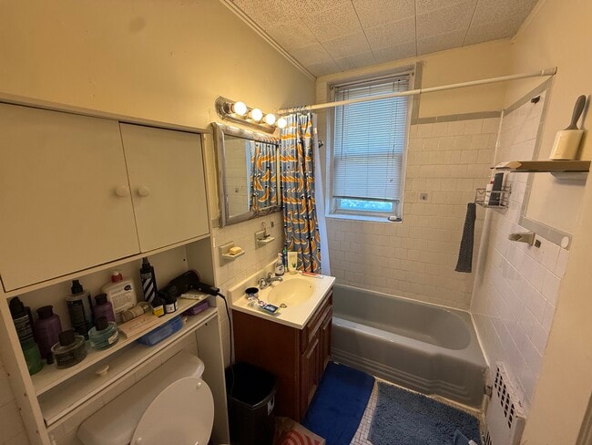 Foto del edificio - 126 Warren St