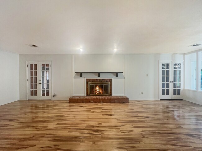 Foto del edificio - 2604 NE Garden Ln
