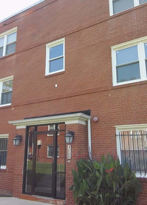 Building Photo - 1408 A St SE