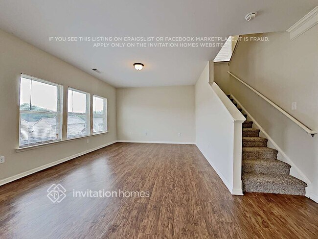 Foto del edificio - 124 Forrest Hills Dr