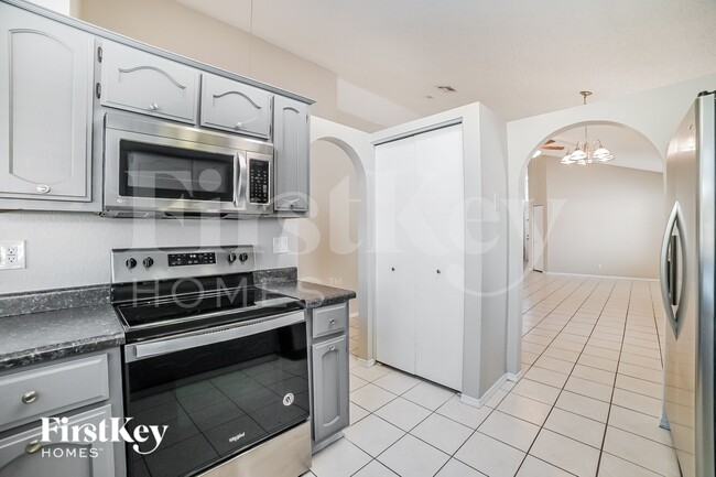 Foto del edificio - 5057 W Chicago Cir S