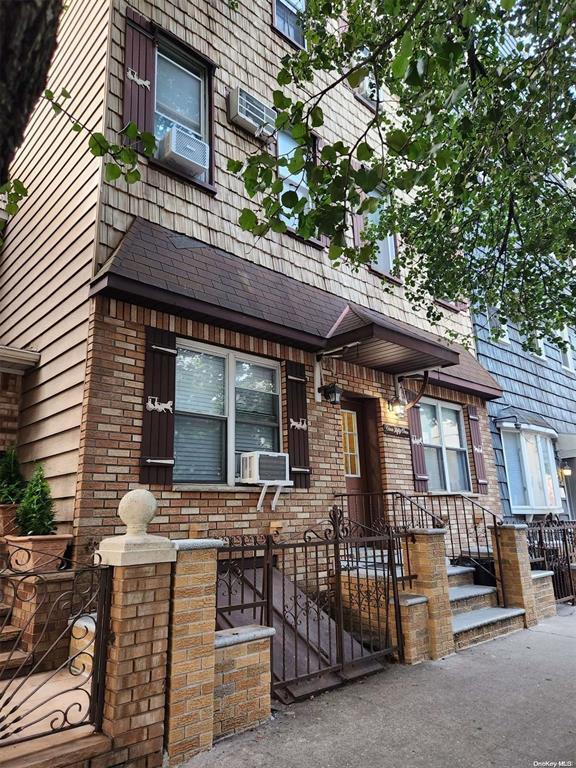 Foto principal - 151 Withers St