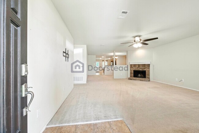 Foto del edificio - 12744 Northern Pine Dr