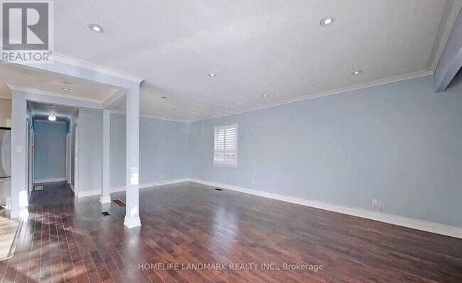 Building Photo - 381 Osiris Dr