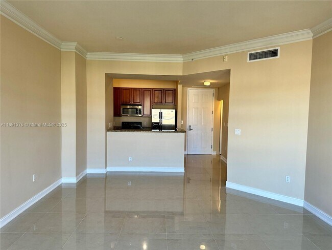 Foto del edificio - 3001 NE 185th St