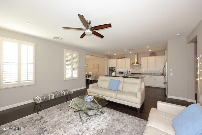 Foto del edificio - 10072 E Bell Rd