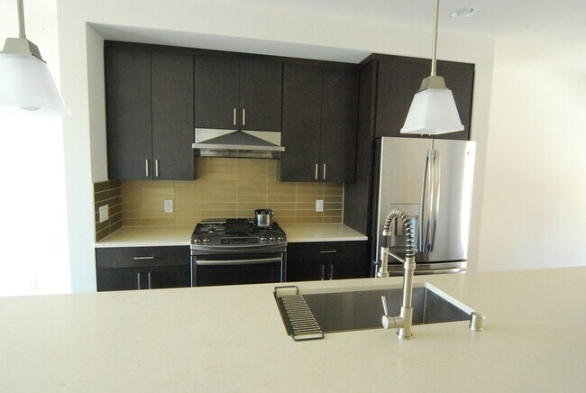 Foto del edificio - 6545 34th Ave NE