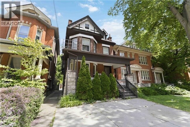 Building Photo - 102 Herkimer St