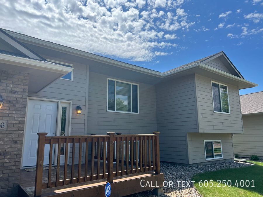 Primary Photo - Spacious 5-Bedroom Gem with Open Concept &...