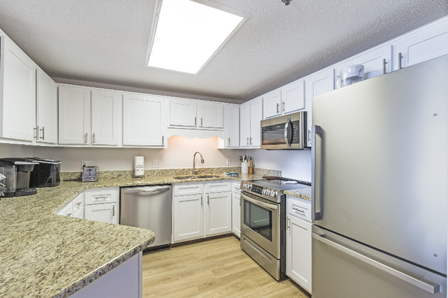 Foto del edificio - 27008 Perdido Beach Blvd