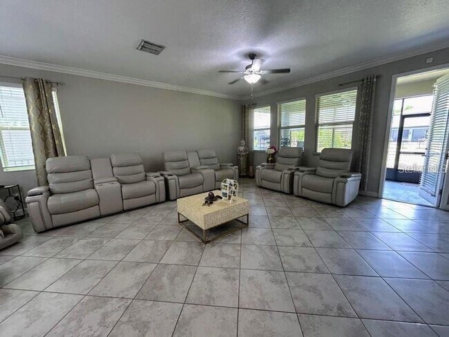Foto del edificio - 6244 English Hollow Rd
