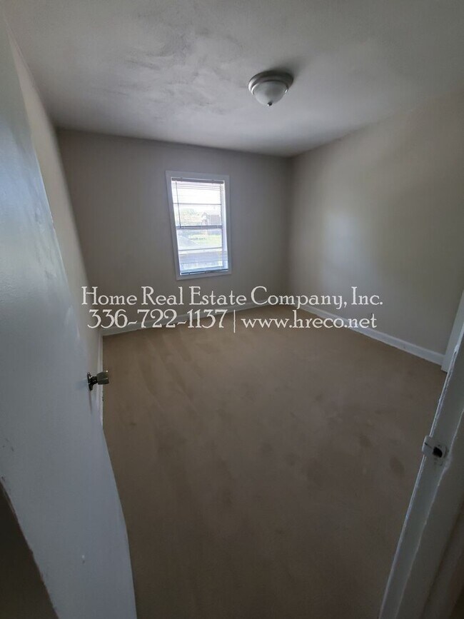 Foto del edificio - 1332 Gray Ave NE