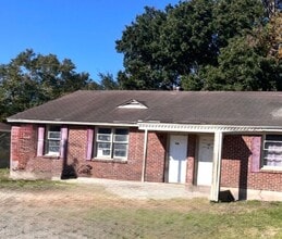 Building Photo - 16 Dixie Dr