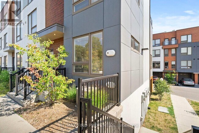 Building Photo - 1622 Pleasure Valley Path