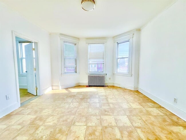 Foto del edificio - 331 Princeton Ave