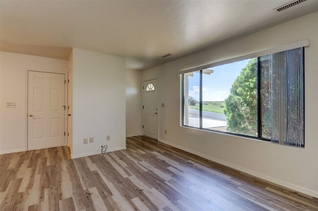 Building Photo - 7100 Roundup Dr