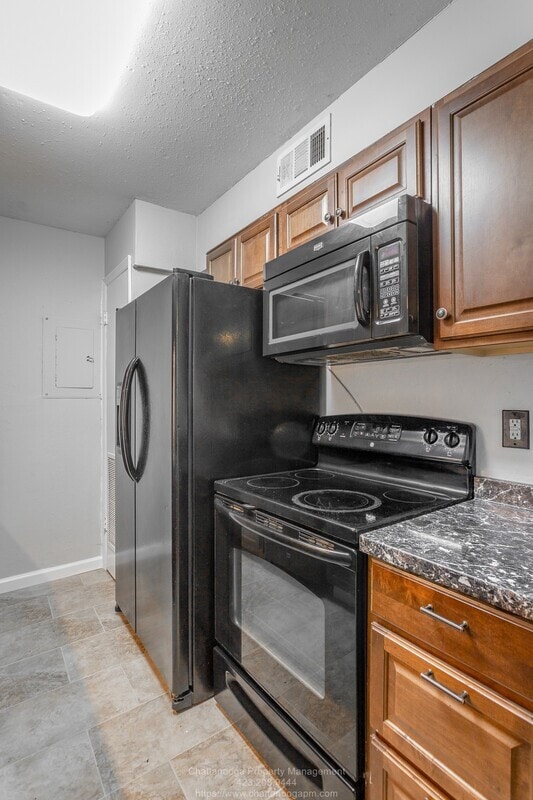 Foto del edificio - 900 Mountain Creek Rd