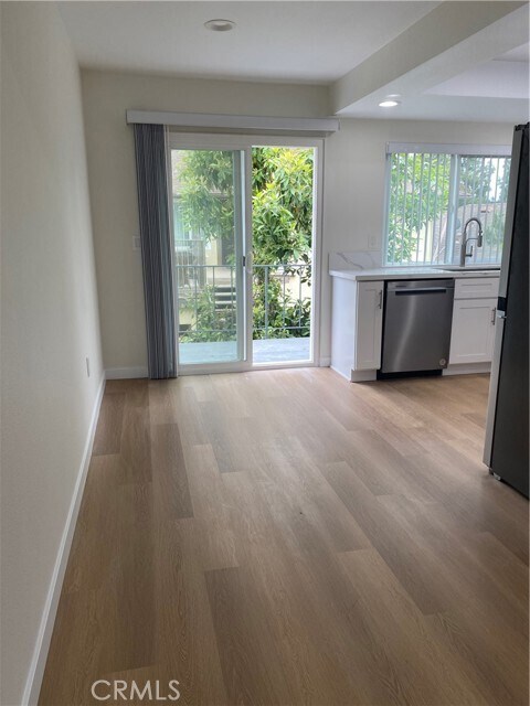 Foto del edificio - 10175 El Corazon Ave