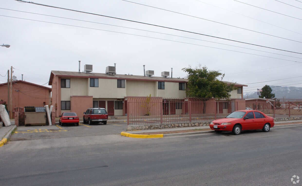 LP Baird Apartments in El Paso, TX