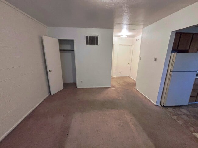 Photo - 634 N 8th W Apartment