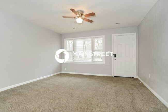 Foto del edificio - 3 Bedroom Pet-Friendly Home in ROELAND PAR...