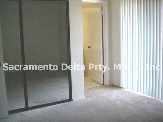 Foto del edificio - 3 Bedroom Greenhaven Home