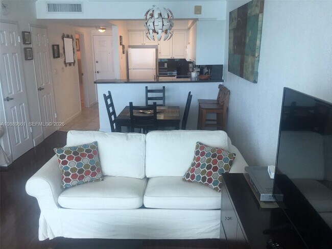 Foto del edificio - 2501 S Ocean Dr
