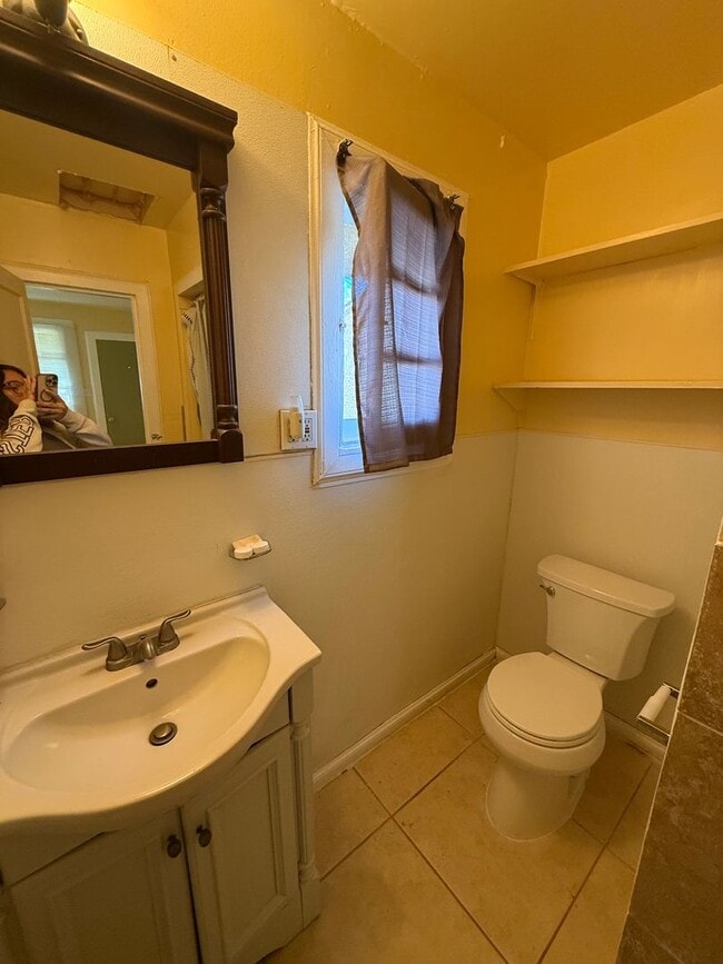 Foto del edificio - 6568 Desert Queen Ave