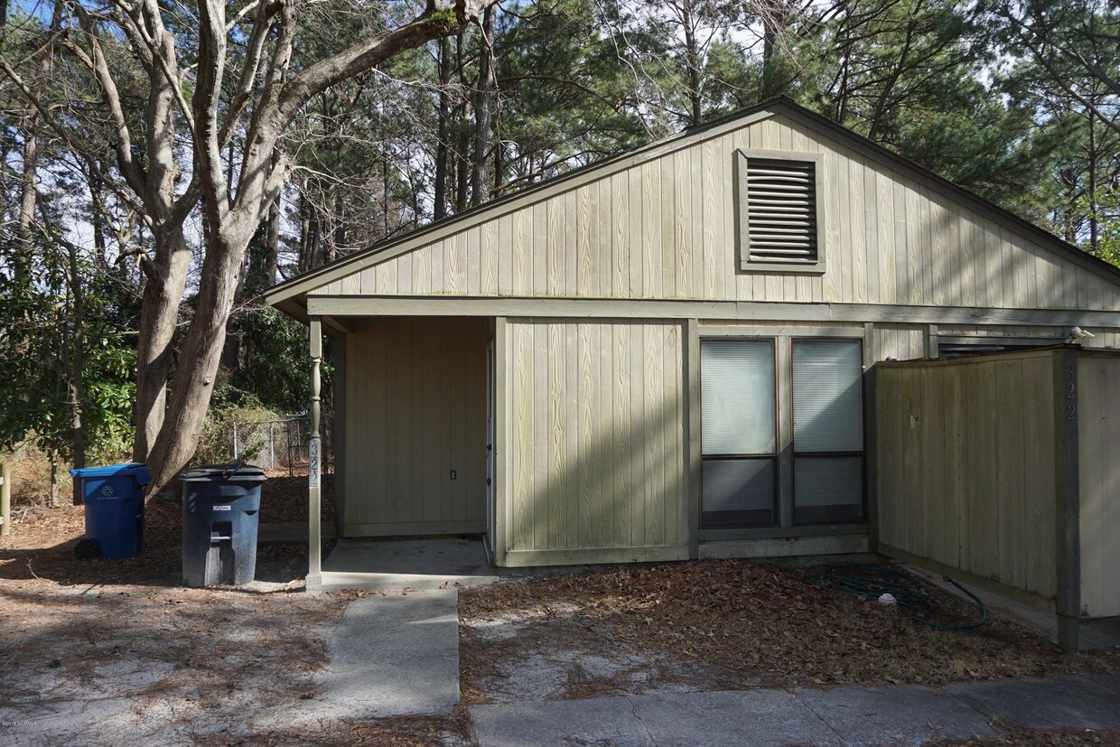 Primary Photo - 322 Pine Valley Rd