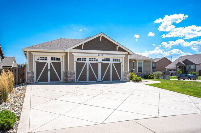 Foto del edificio - 5 Bedroom Ranch in Wellington