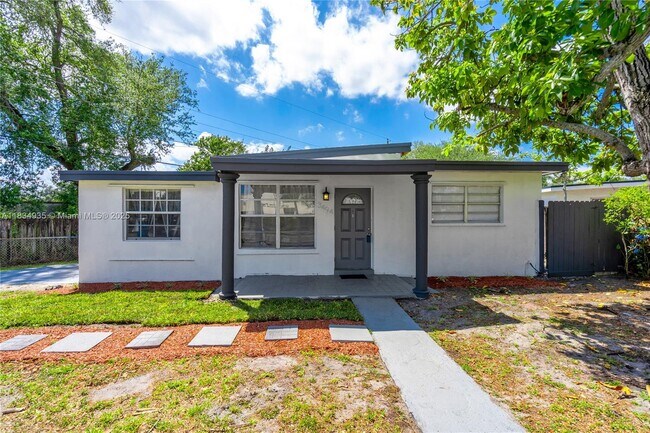 Foto del edificio - 3494 SW 56th Ave