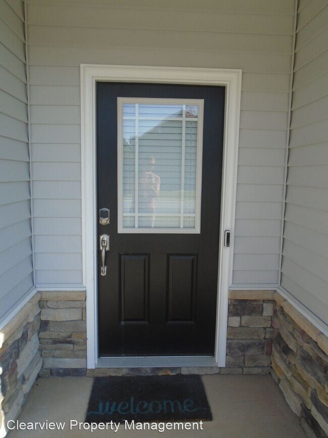 Building Photo - 5 br, 3 bath House - 4450 Low Oak Court