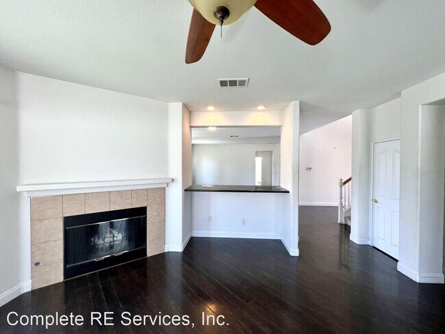 Building Photo - 5 br, 3 bath House - 6170 Valencia St.