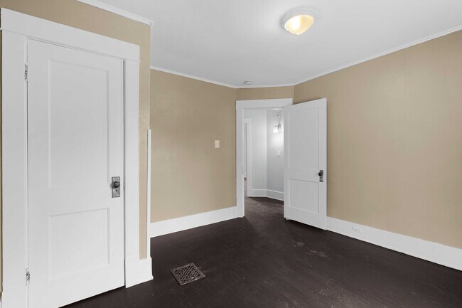 Foto del edificio - 908 Worden St SE